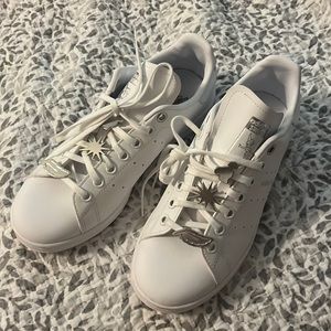 Adidas Disney Peter Pan Sneakers